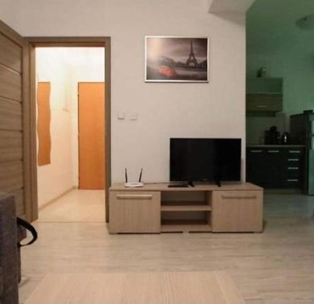 Apartman Vil Liptovsky Jan Lägenhet Liptovský Mikuláš Exteriör bild