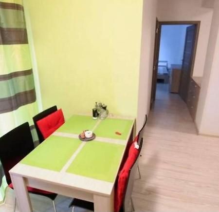 Apartman Vil Liptovsky Jan Lägenhet Liptovský Mikuláš Exteriör bild